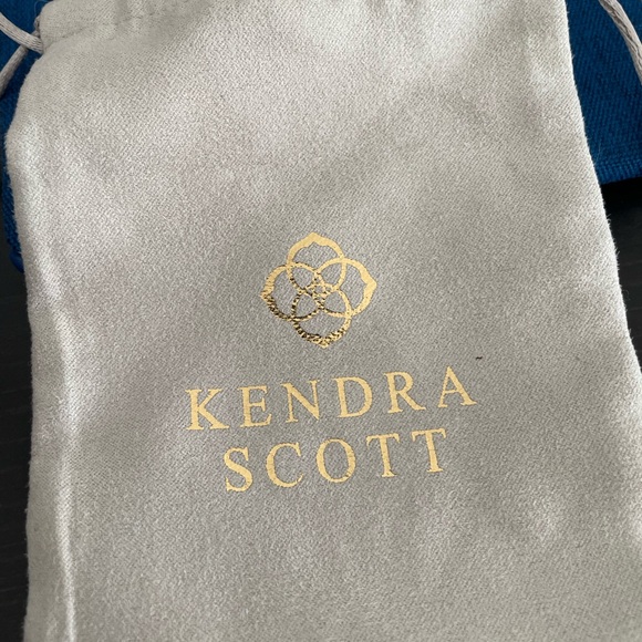 Kendra Scott Bundle (earrings and ring) - Picture 5 of 5